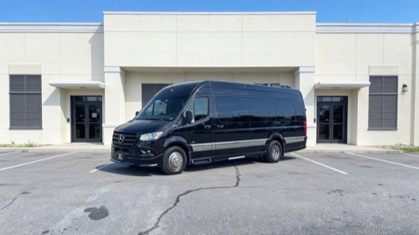 15 passenger sprinter van syracuse