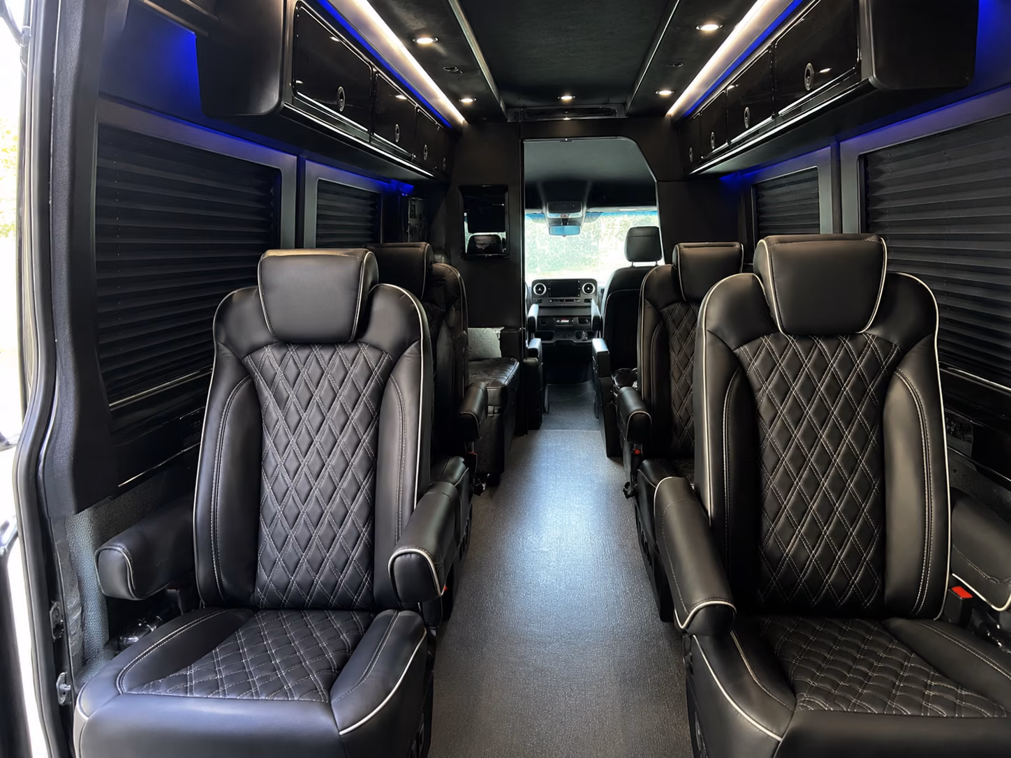 syracuse 8 passenger sprinter van interior