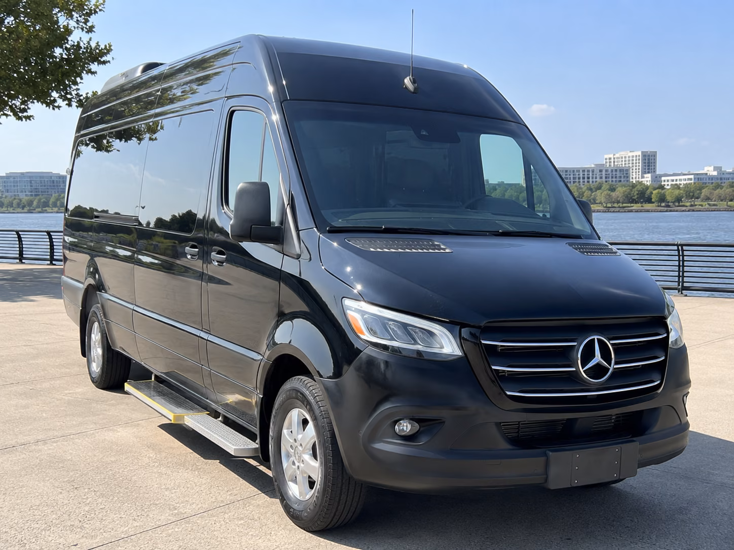 Syracuse Corporate Transportation