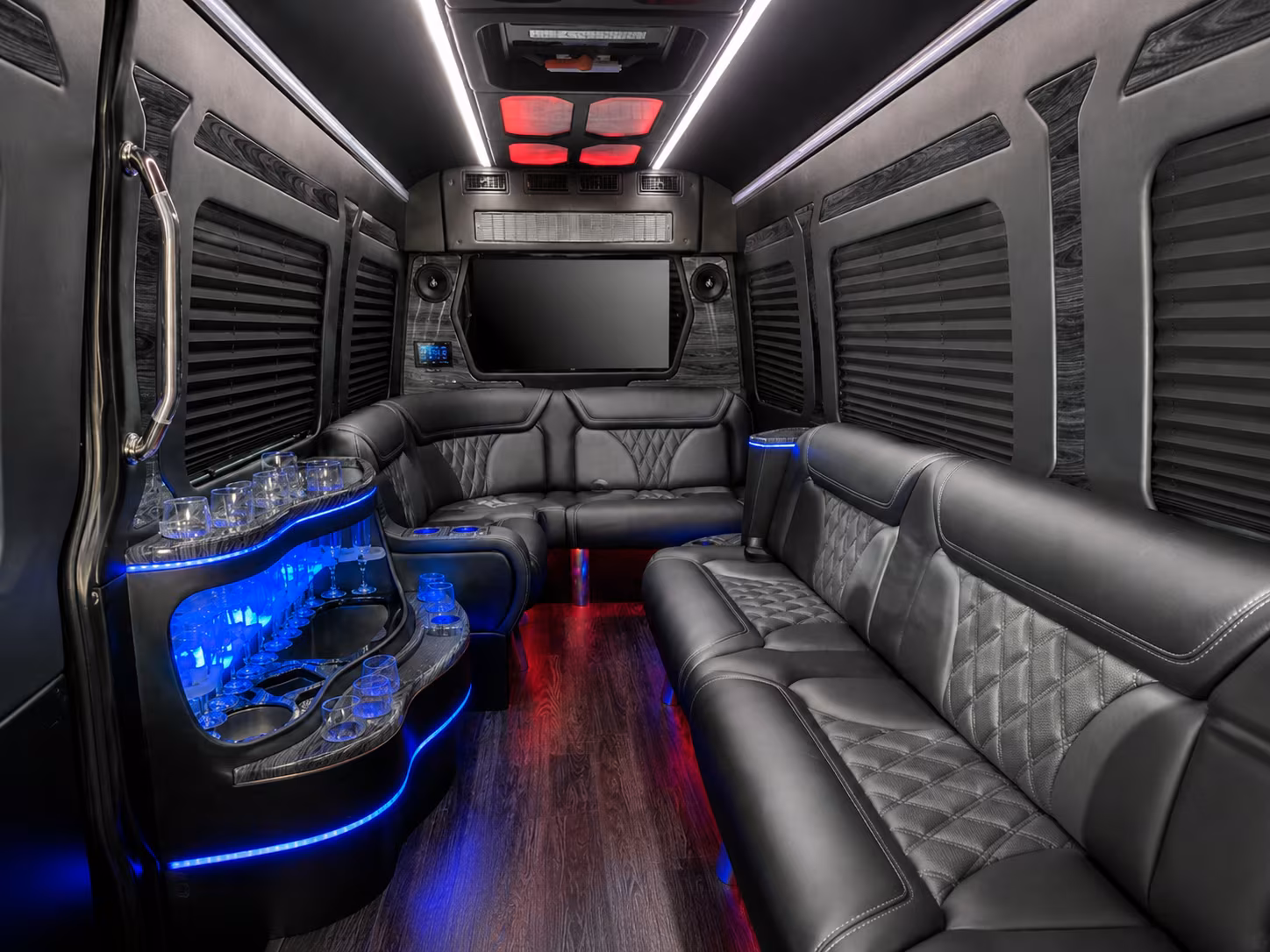 syracuse sprinter limousine inside