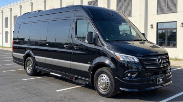 syracuse airport sprinter van service